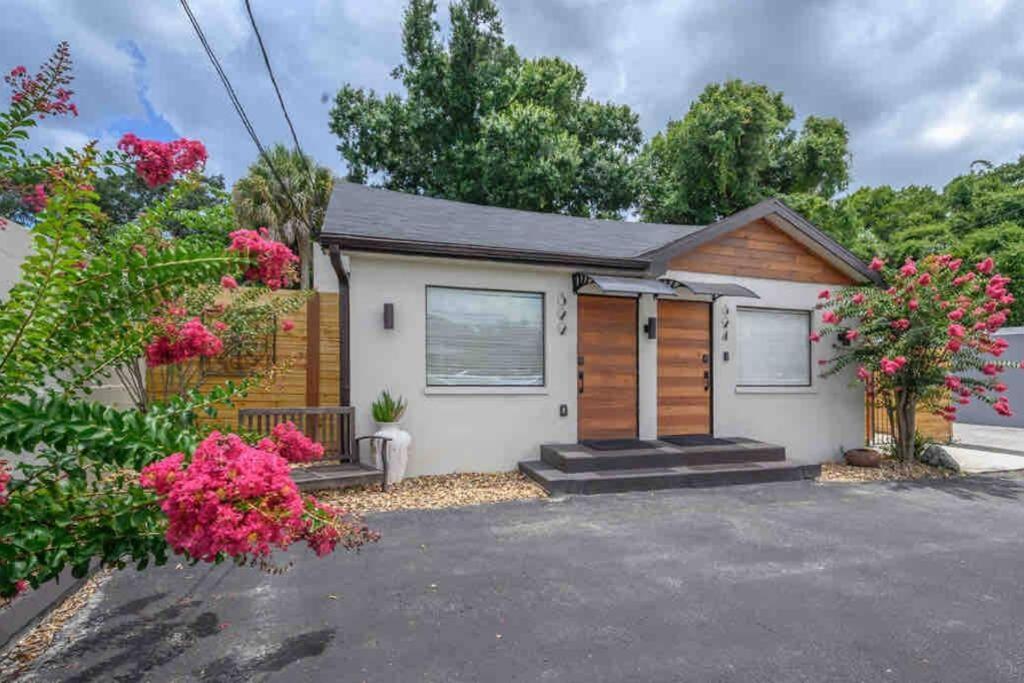 Chic Pad In Center Of Seminole Heights-322 Tampa